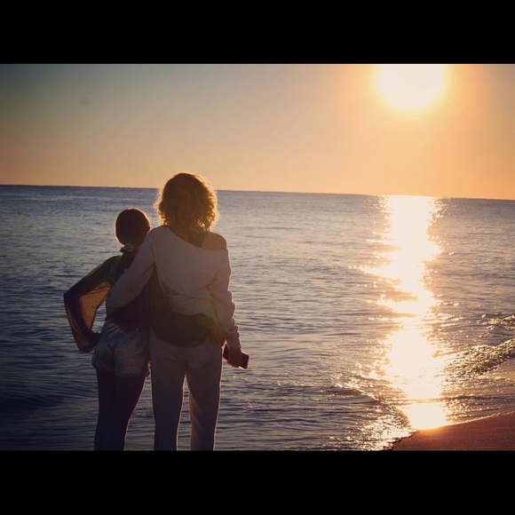 Meet your Posher, Liza - Picture 2 of 2